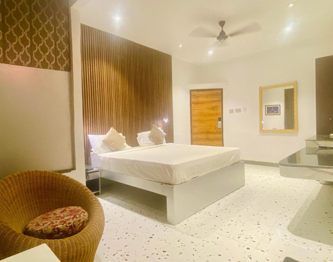 Itsy Hotels Banana Boutique Varanasi Exterior foto